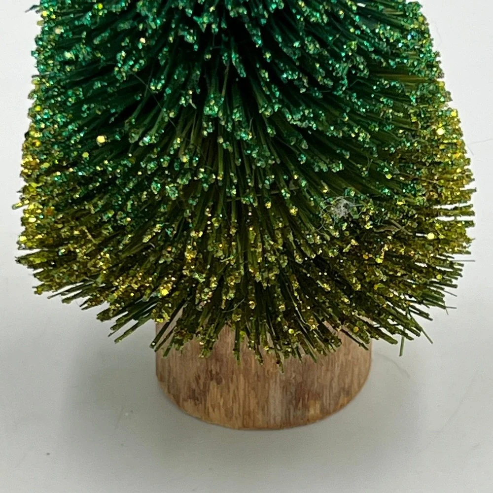 The Container Store Bottle Brush Trees 5in Green Excellent Sisal Set 2